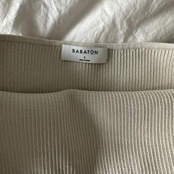 Aritzia Babaton sculpt knit tube - NWT - Picture 3 of 6